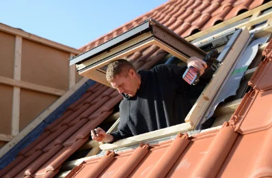 Pose de fenêtres de toit Velux à Samazan